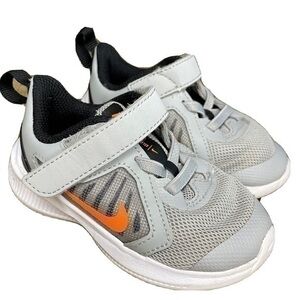 Nike Downshifter Toddler Shoes CJ2068-001 Gray Neon Orange Boy's 5c